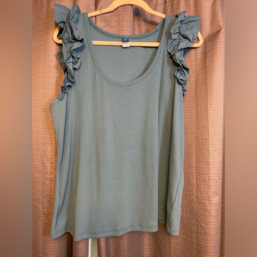 Brand new Old Navy Ruffle Tank